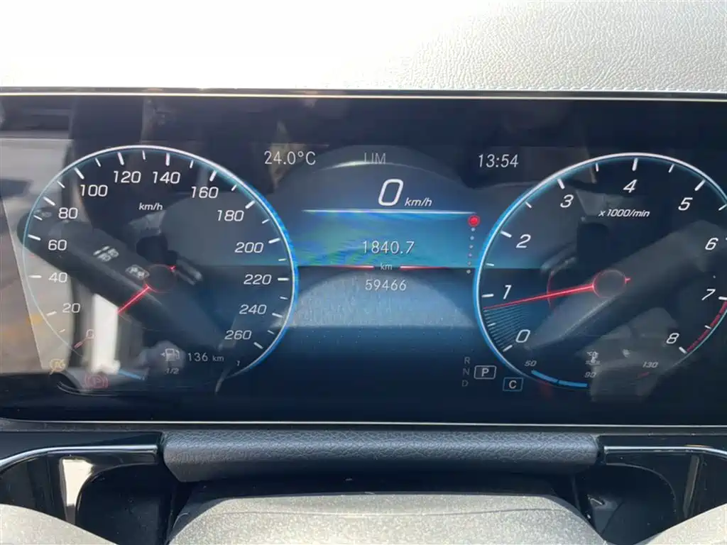 Mercedes-Benz GLA 2020 — фото 11