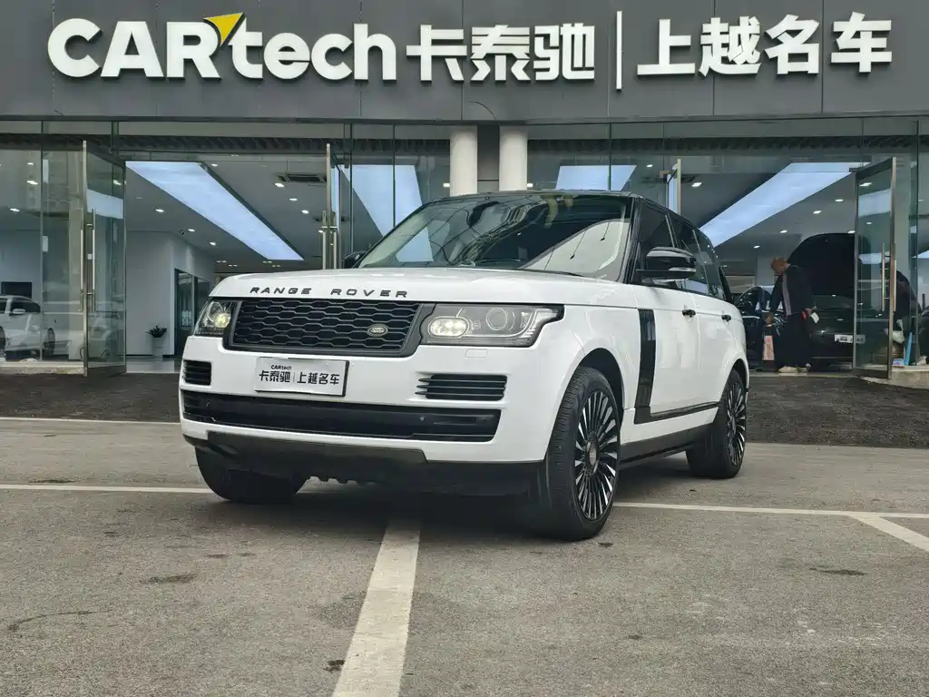 Land Rover Range Rover 2015 — фото 1