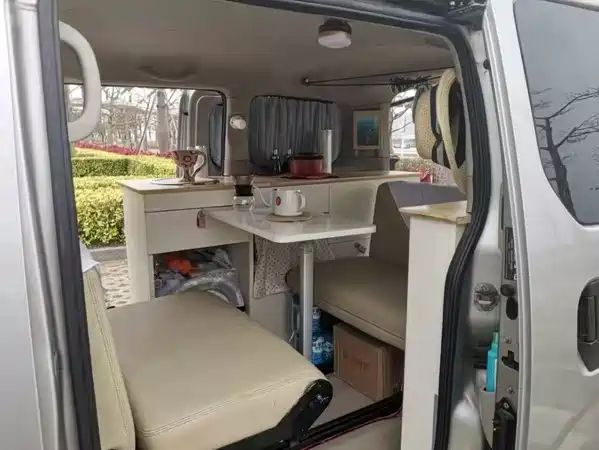 Nissan NV200 2014