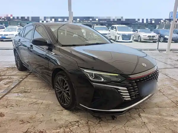 Dongfeng Yixuan MAX 2022