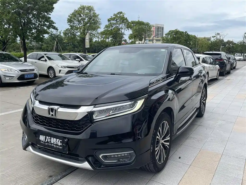 Honda Avancier 2019 — фото 1