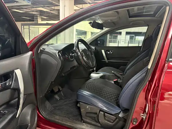 Nissan Qashqai 2015
