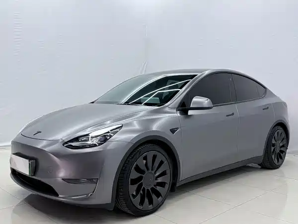 Tesla Model Y 2022