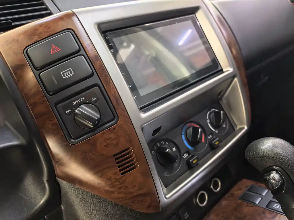 Nissan Patrol 2019 — фото 10