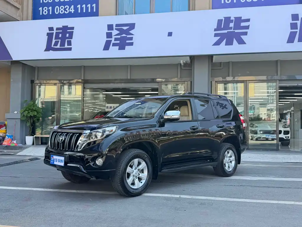 Toyota Prado 2017 — фото 1