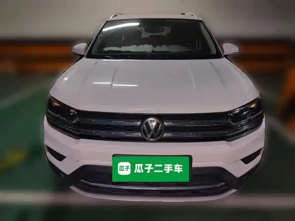 Volkswagen Tharu 2019