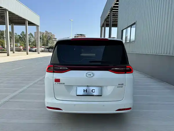 GAC Trumpchi M6 2021