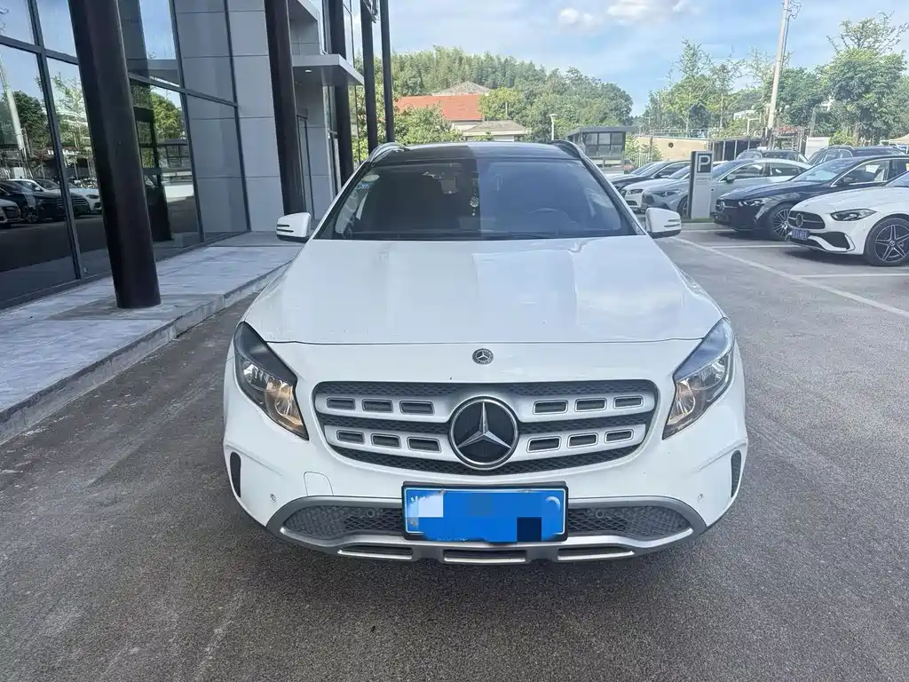 Mercedes-Benz GLA 2018