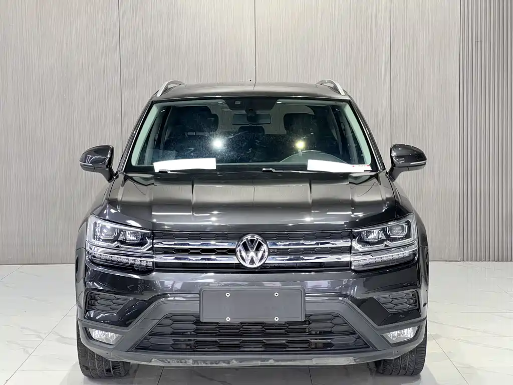 Volkswagen Tharu 2019