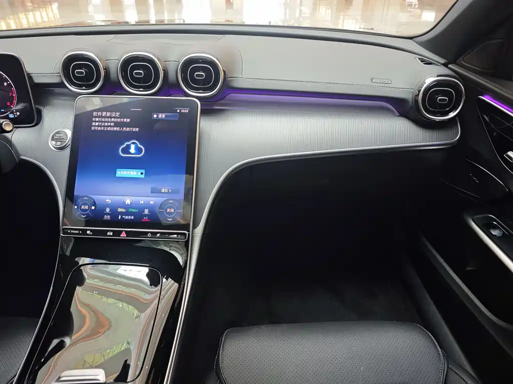 Mercedes-Benz C-Class 2022 — фото 15