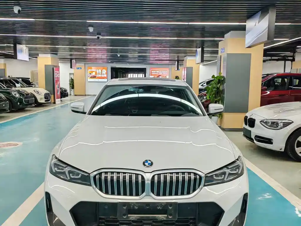 BMW 3 Series 2023