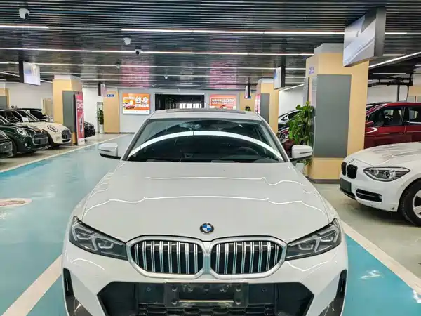 BMW 3 Series 2023