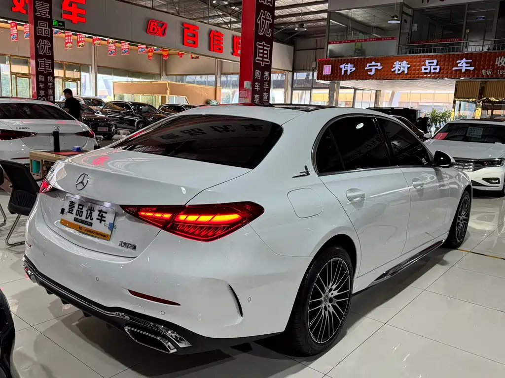 Mercedes-Benz C-Class 2023 — фото 21