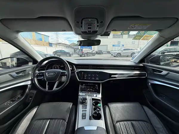 Audi A6L 2020