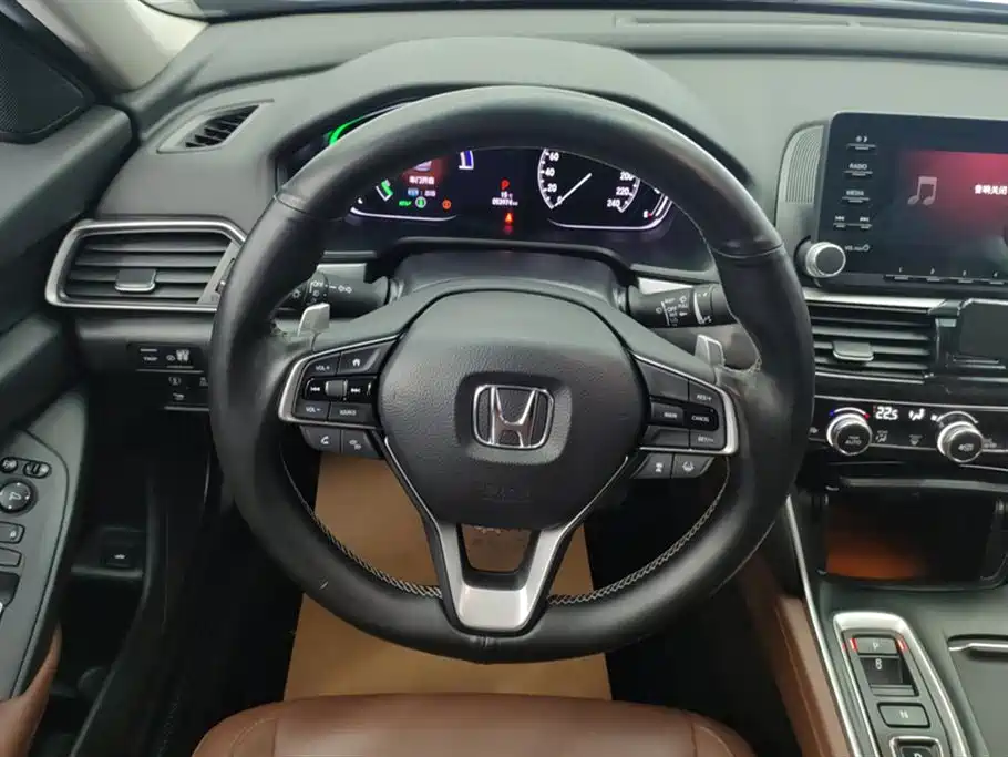 Honda Inspire 2020 — фото 15