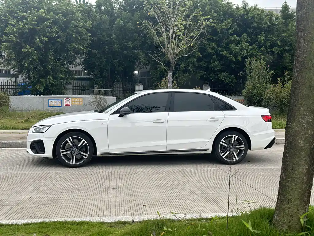 Audi A4L 2022