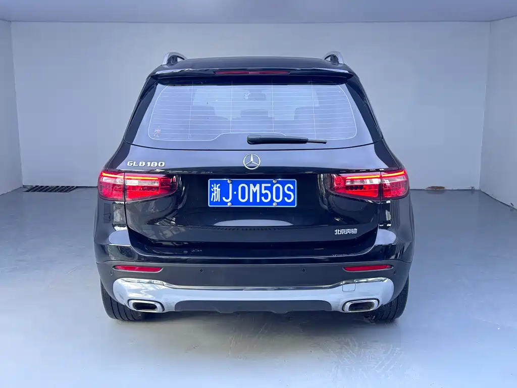 Mercedes-Benz GLB 2021