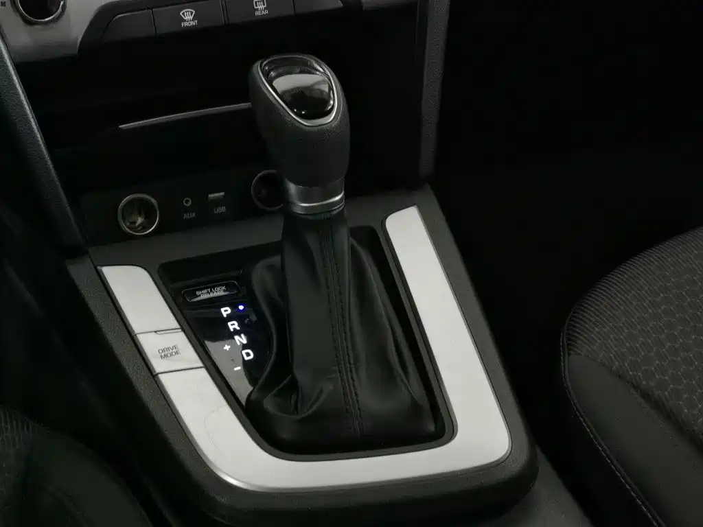 Hyundai Celesta 2016 — фото 13
