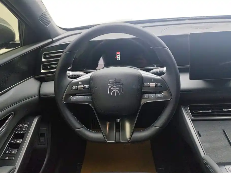 BYD Qin L 2025 — фото 15
