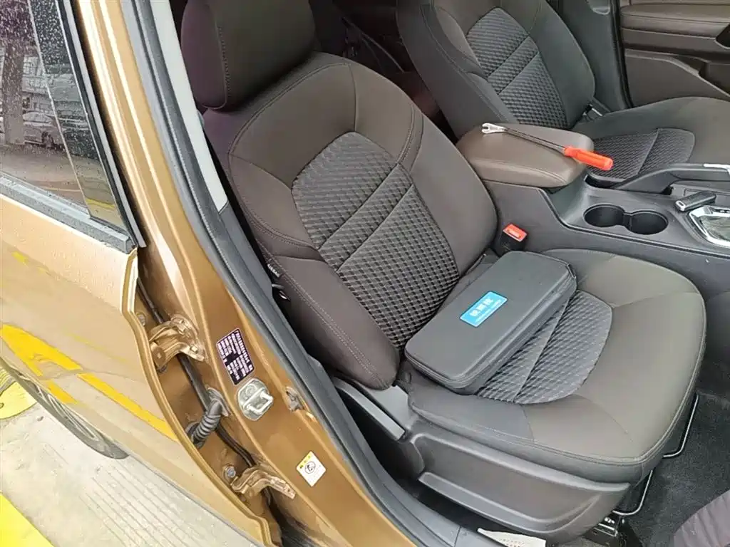 GAC Motor Trumpchi GS4 2015 — фото 25