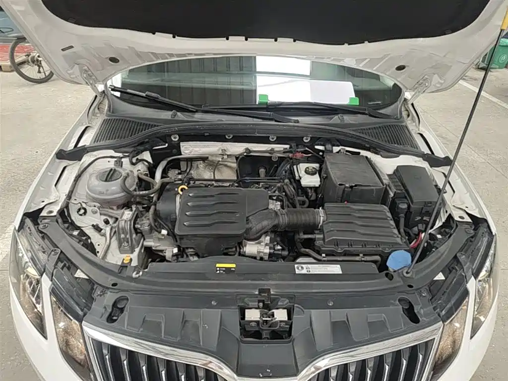 Skoda Octavia 2019 — фото 20