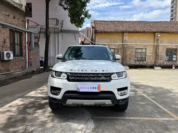 Land Rover Range Rover Sport 2015