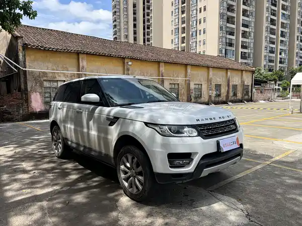 Land Rover Range Rover Sport 2015