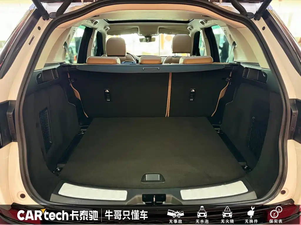 Land Rover Discovery Sport 2024 — фото 19