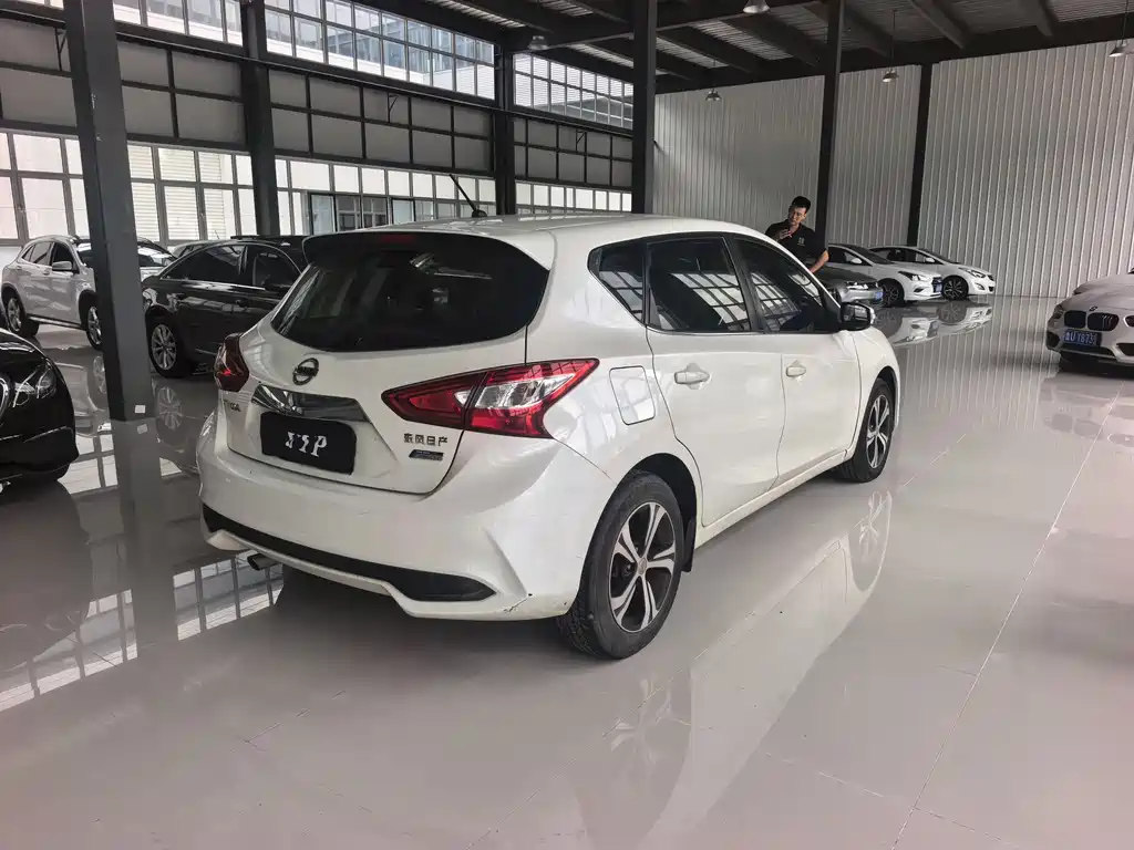 Nissan Tiida 2018