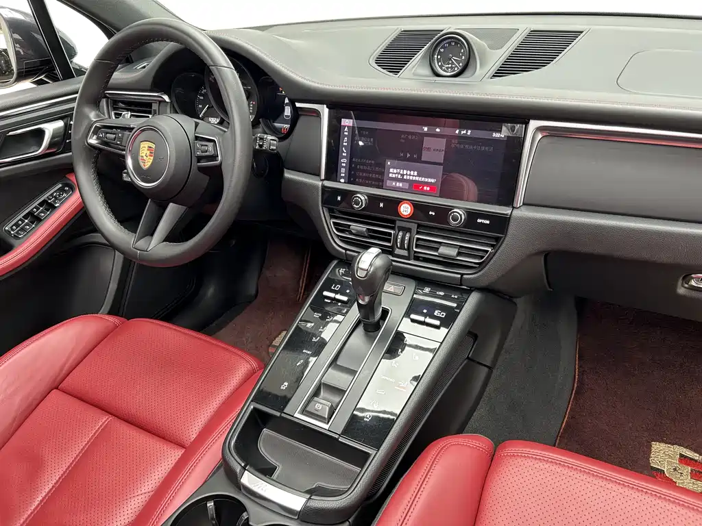 Porsche Macan 2023 — фото 20