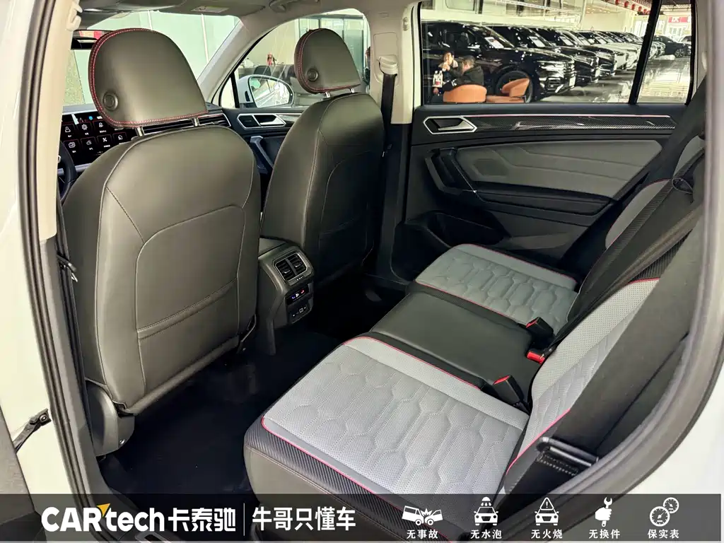 Volkswagen Tiguan L 2023 — фото 18