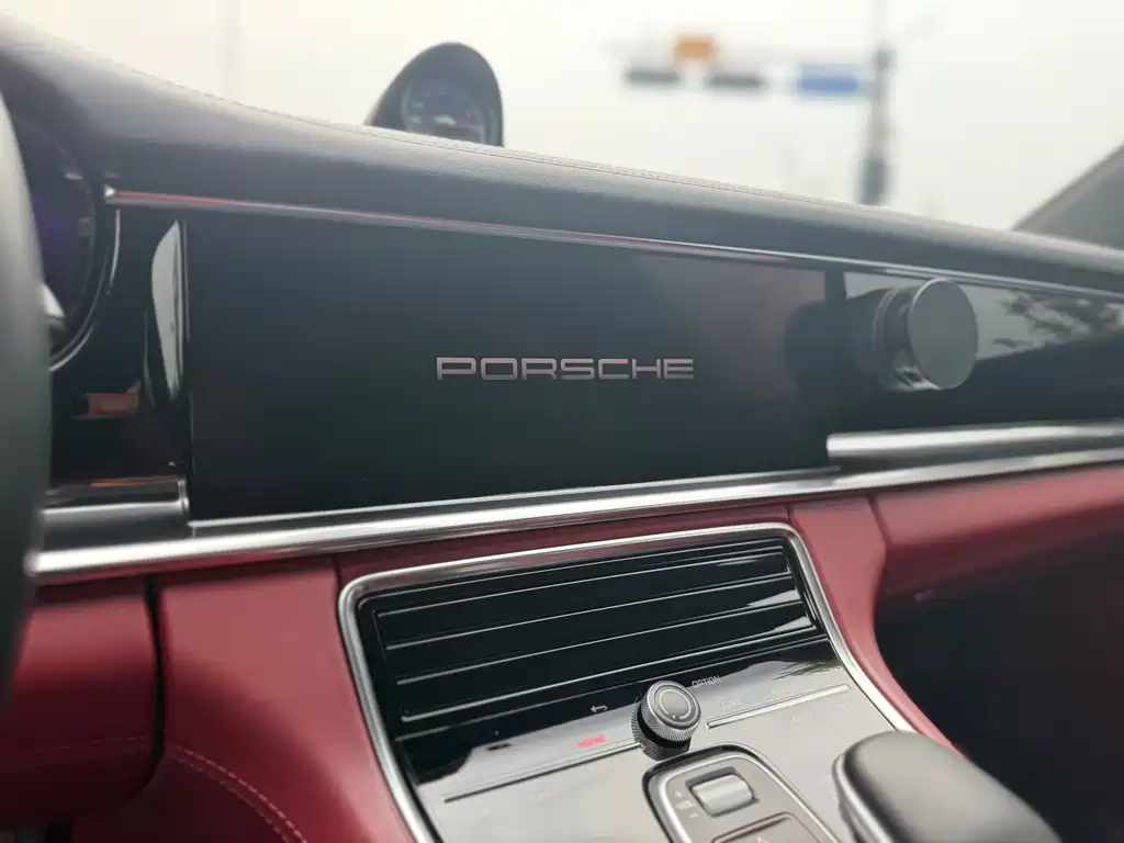 Porsche Panamera 2022 — фото 9