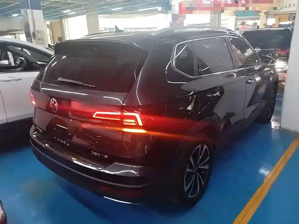 Volkswagen Tharu 2022