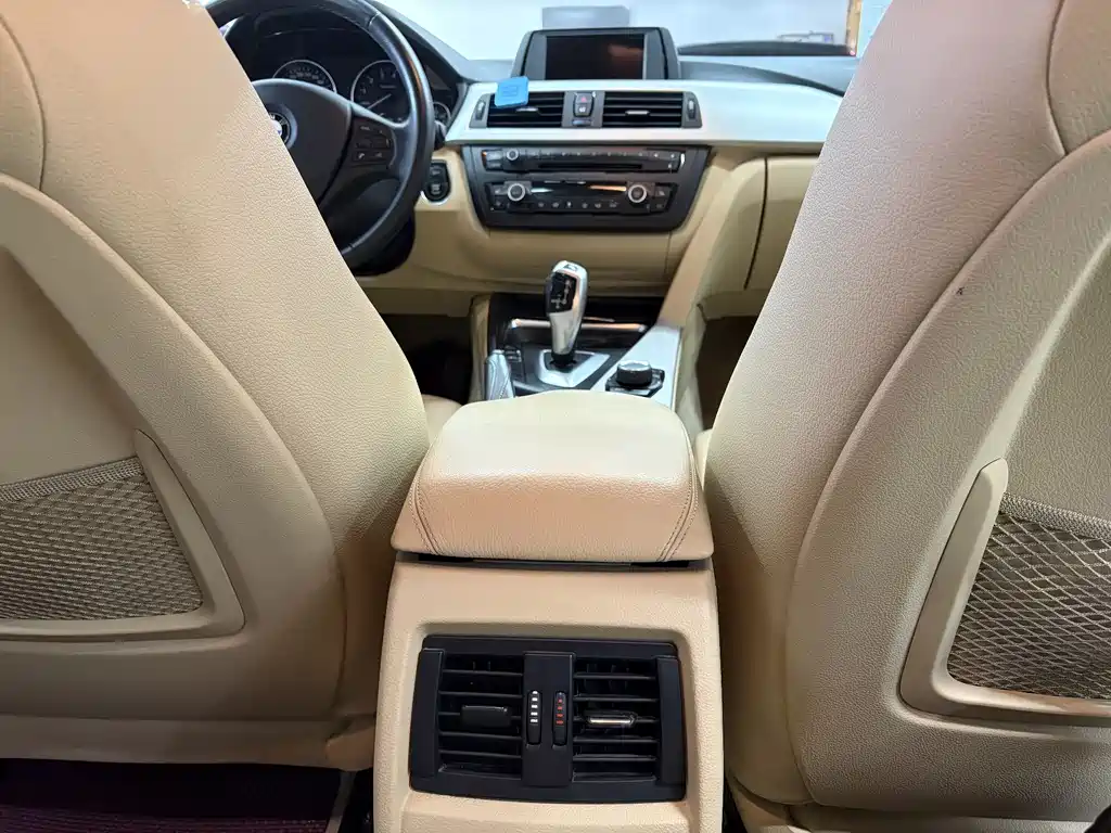 BMW 3 Series 2013 — фото 10