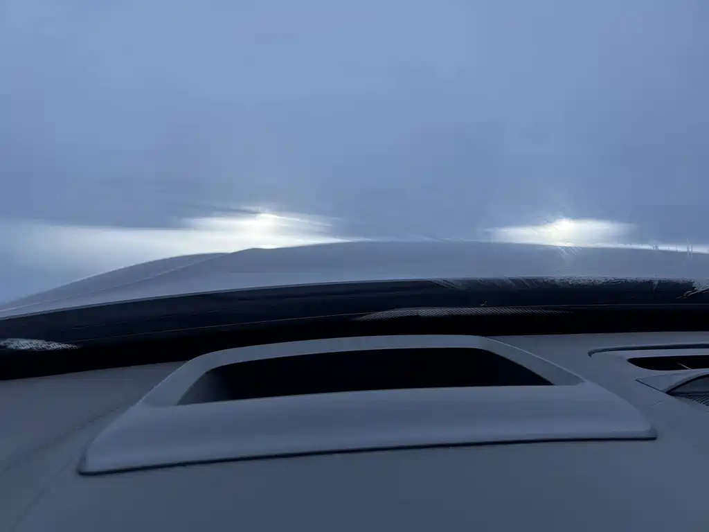 Volvo XC90 2018 — фото 26
