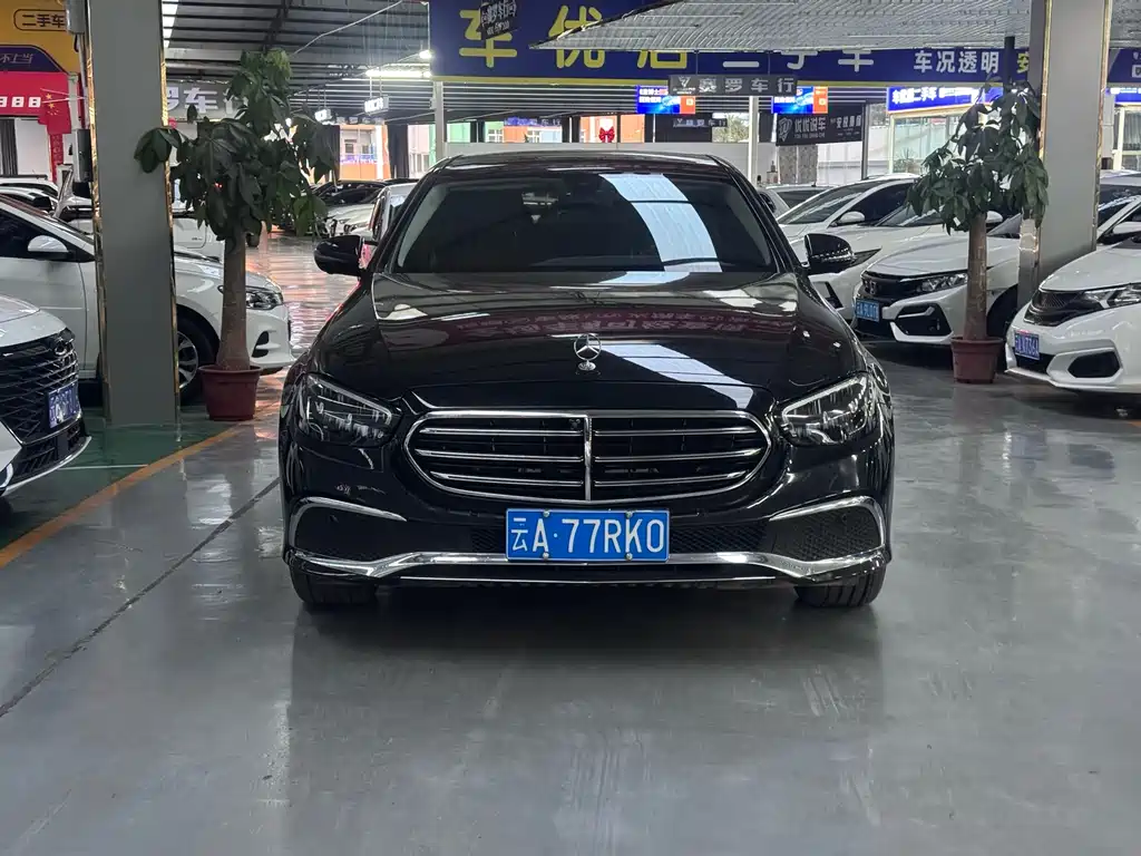 Mercedes-Benz E-Class 2023 — фото 2