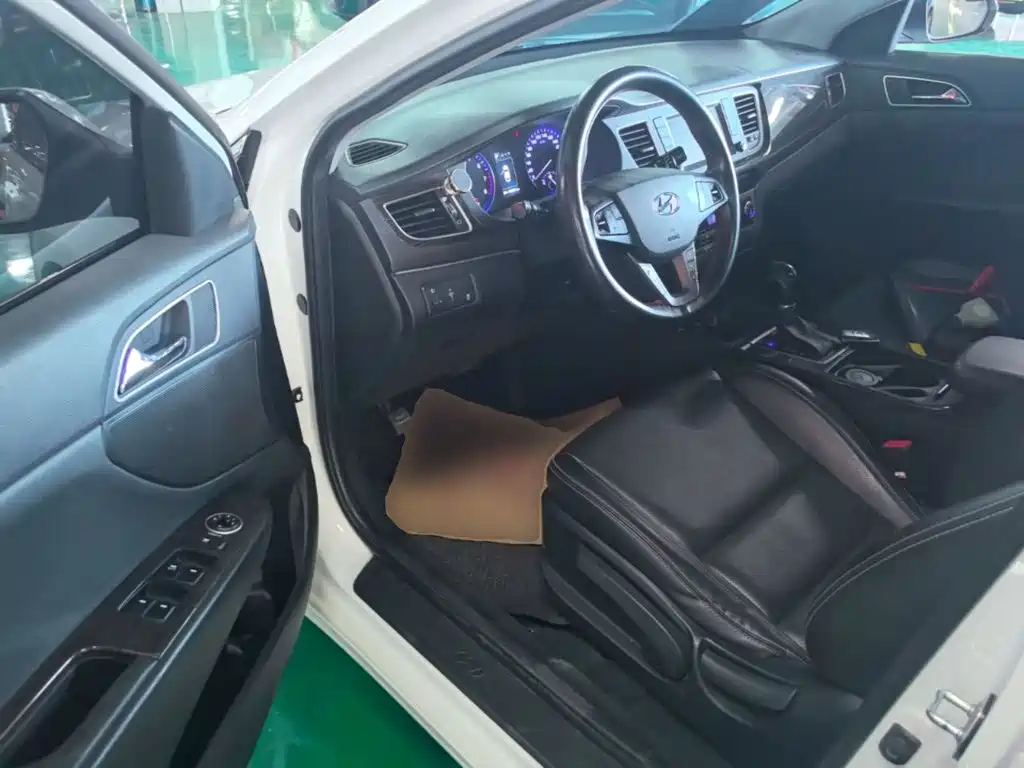 Hyundai Mistra 2016 — фото 16