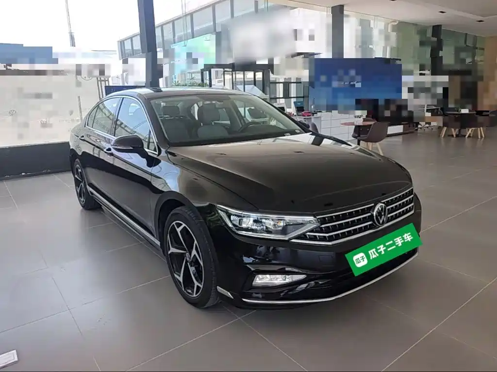 Volkswagen Magotan 2025