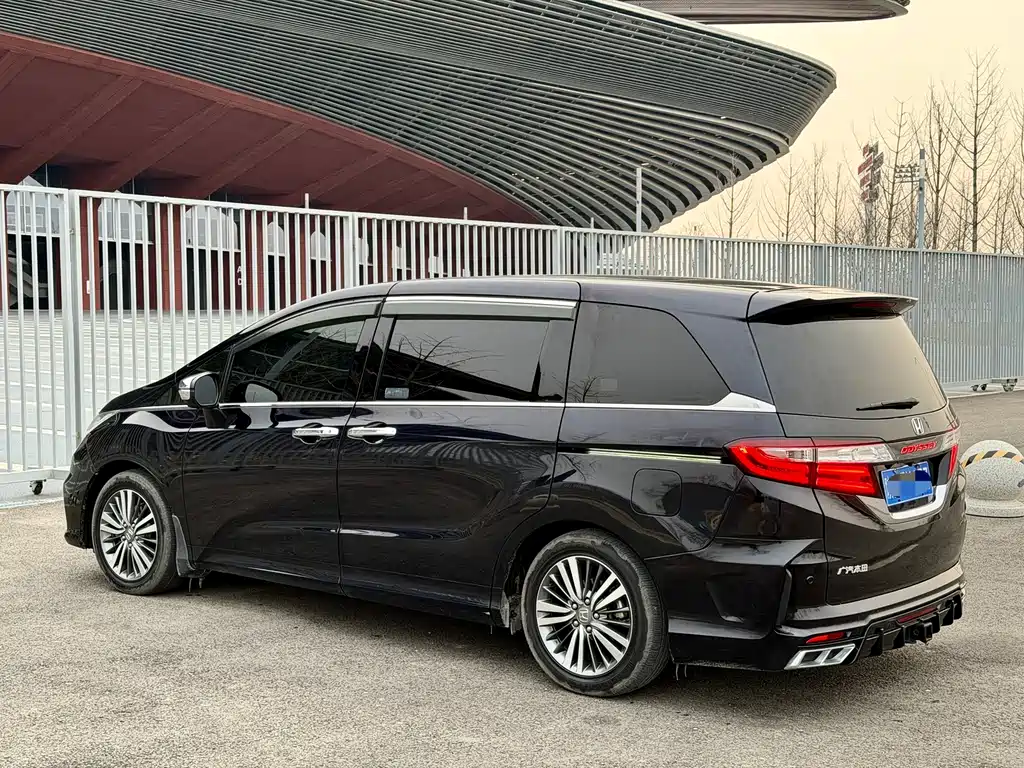 Honda Odyssey 2019 — фото 4