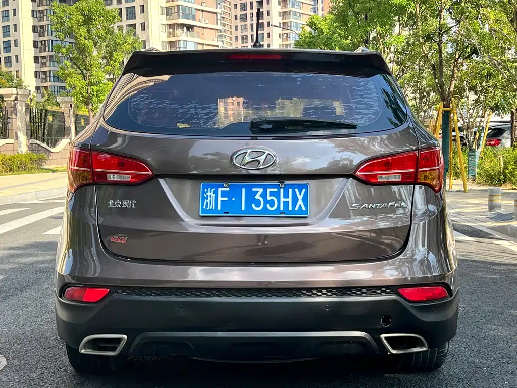 Hyundai Santa Fe 2015 — фото 6