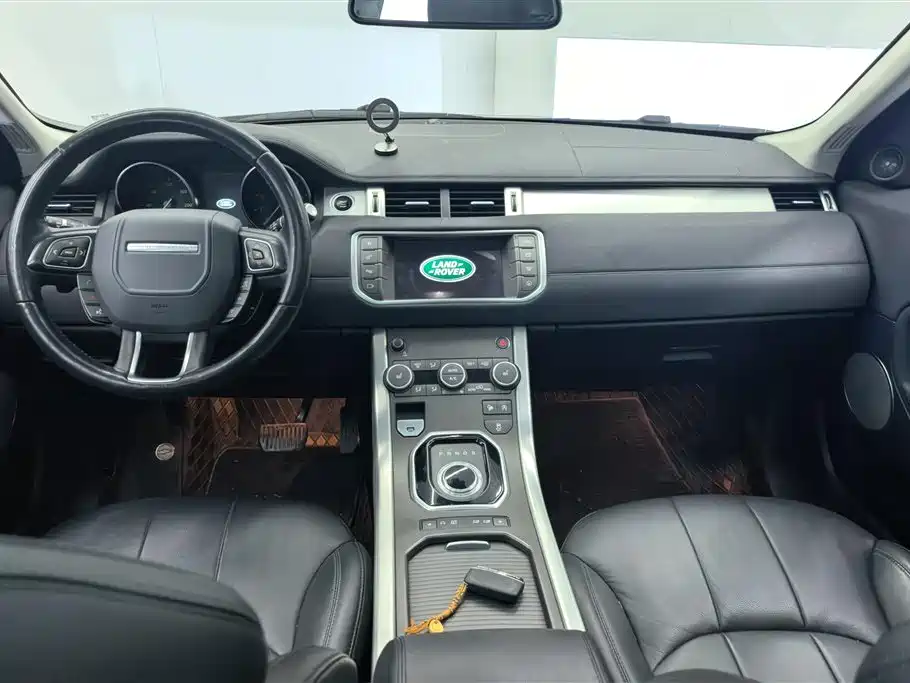 Land Rover Evoque 2017 — фото 12
