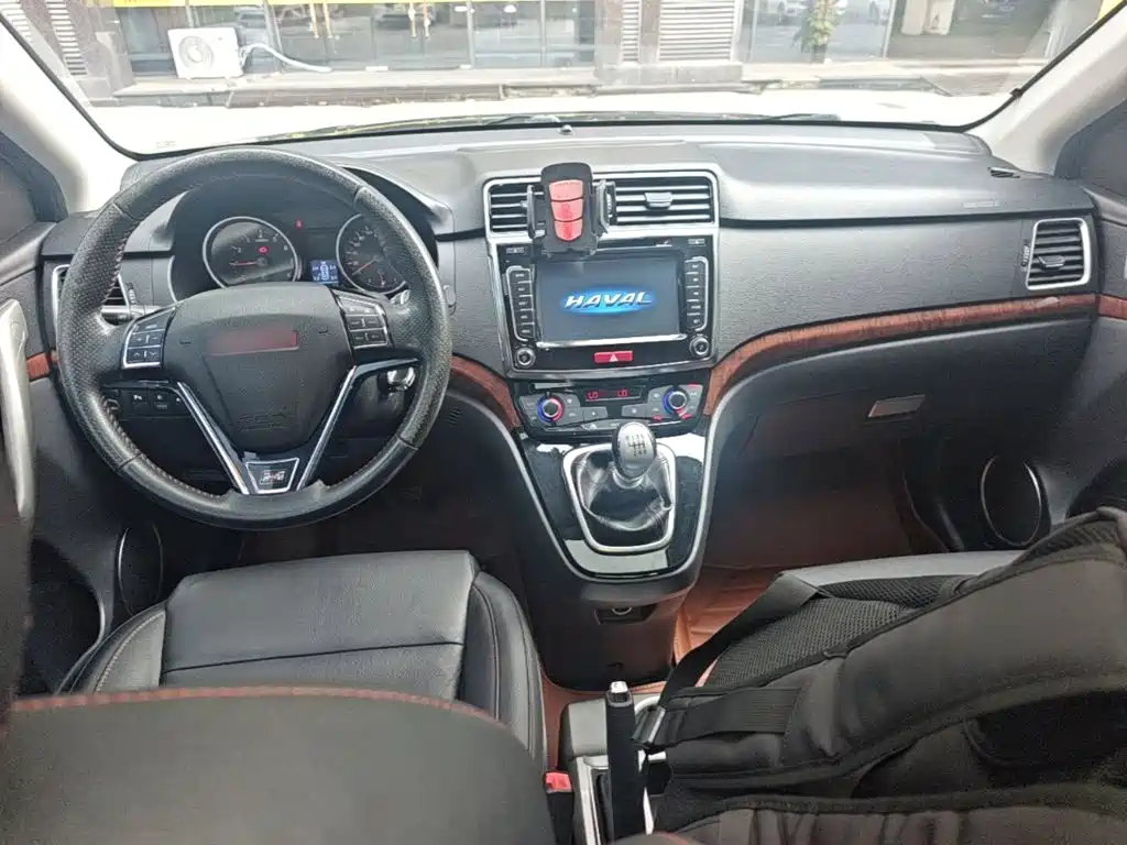 Haval H6 2014 — фото 10