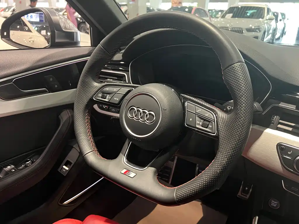 Audi S4 2021 — фото 13