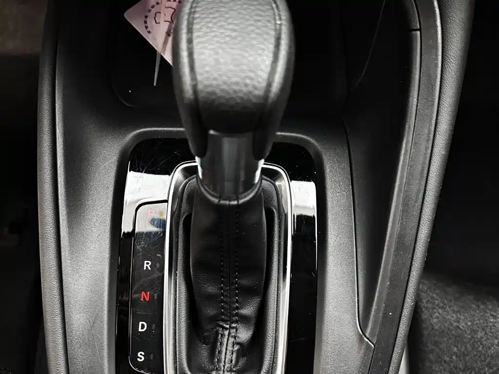 Honda Vezel 2023 — фото 16