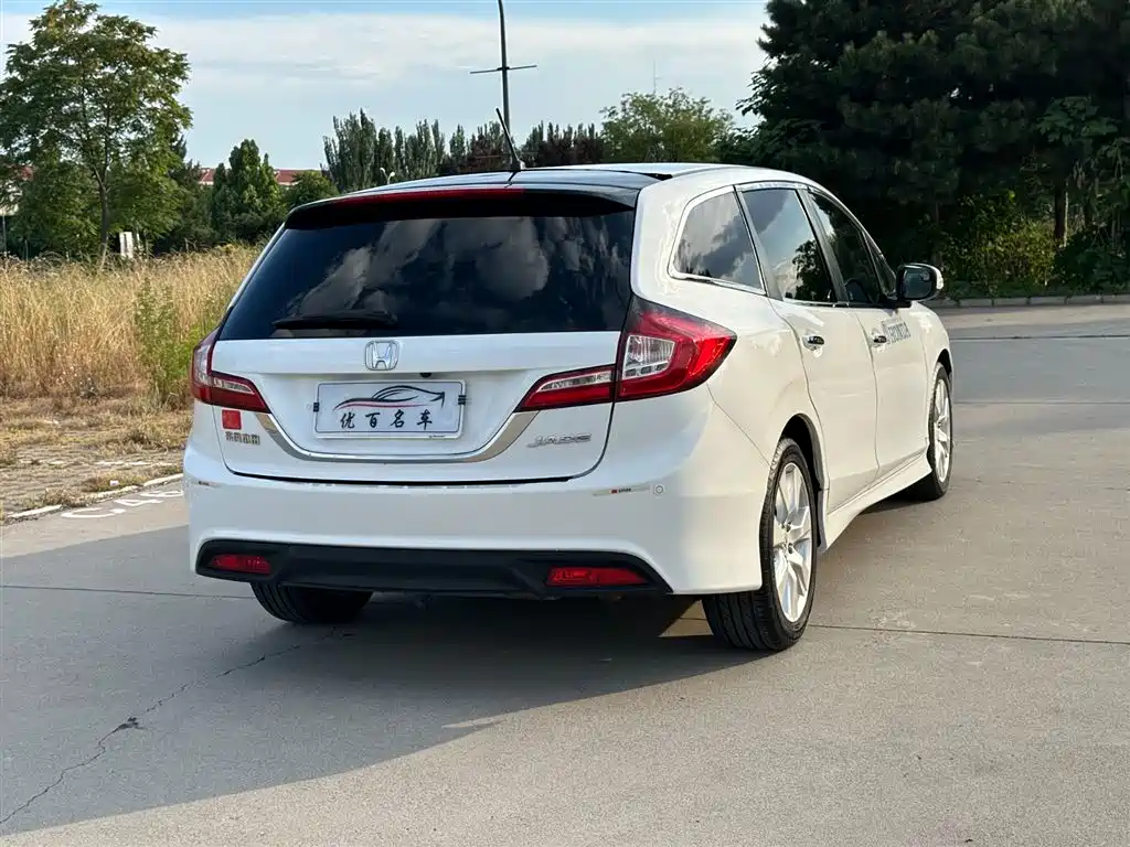 Honda Jade 2015 — фото 6