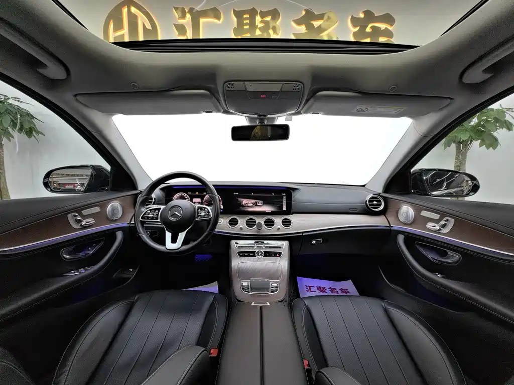 Mercedes-Benz E-Class 2019 — фото 26