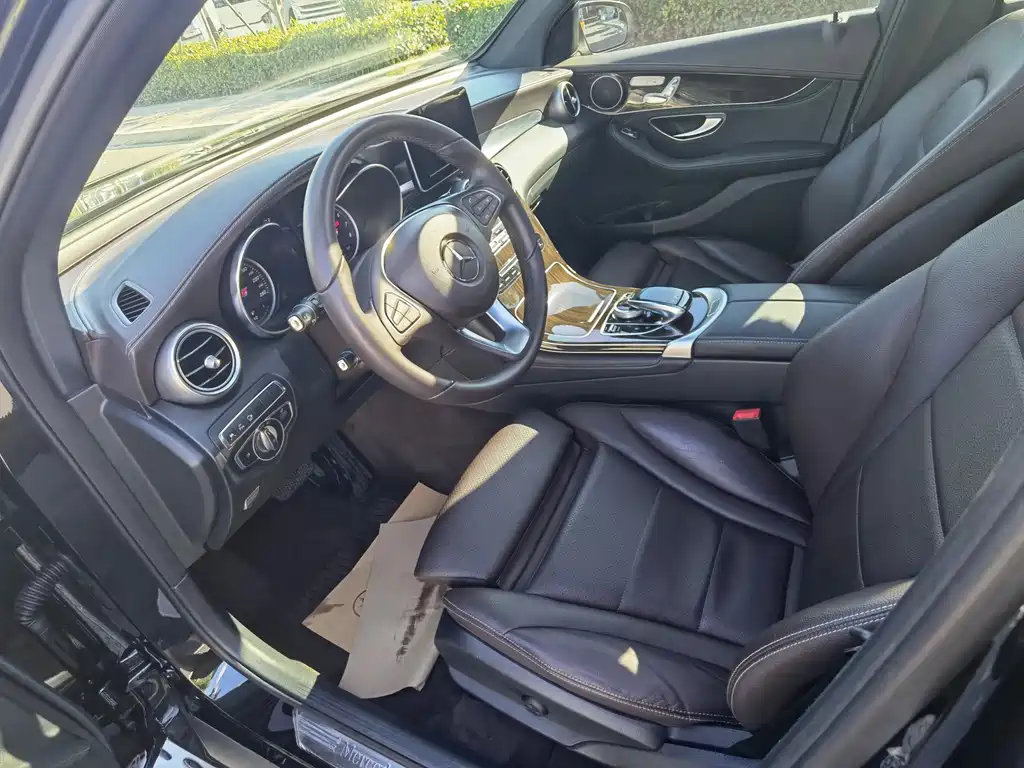 Mercedes-Benz GLC 2017