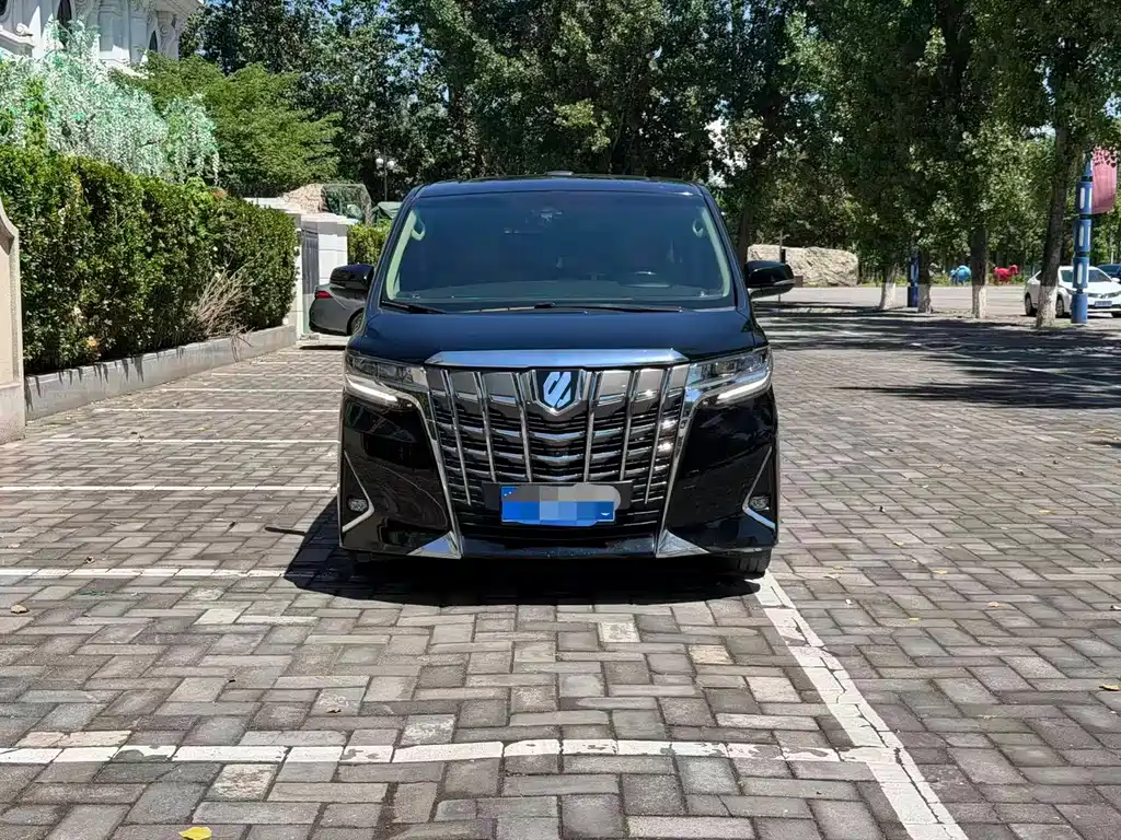 Toyota Alphard 2018 — фото 2