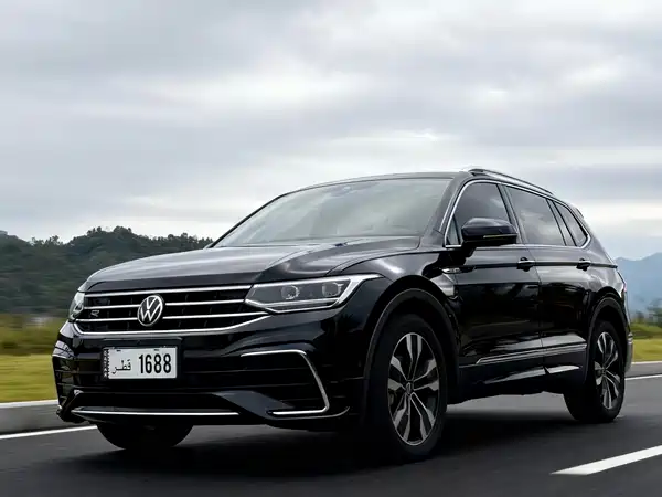 Volkswagen Tiguan L 2023