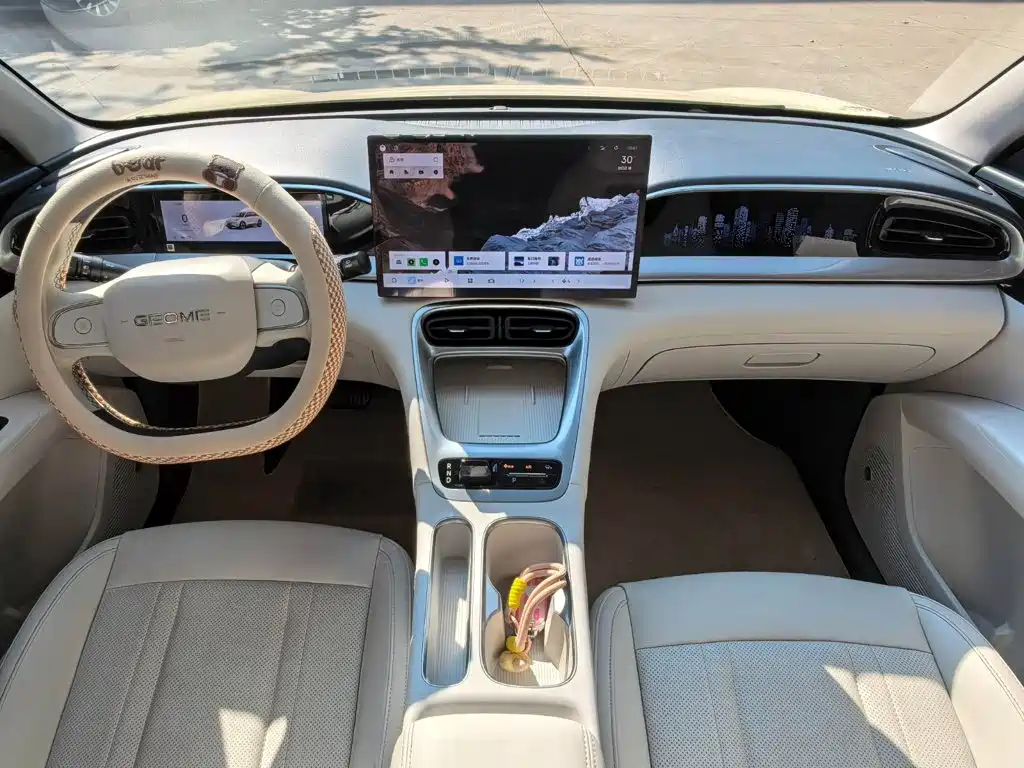 Geely Galaxy Starwish 2025